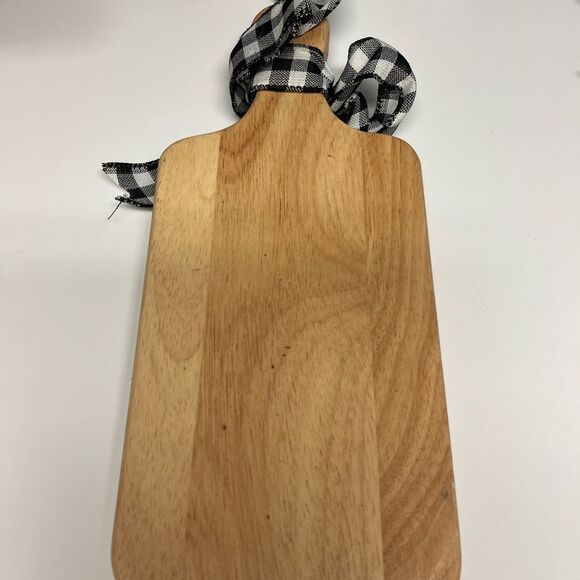 2 Wooden Decorative Hanging Cutting Boards - Picture 6 of 7
